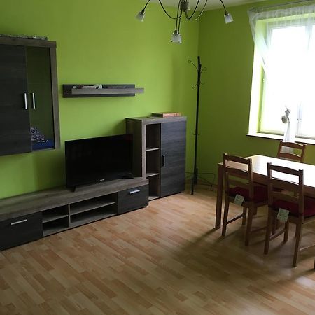 City Apartment Дечин Экстерьер фото